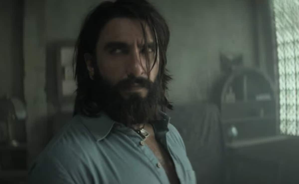 Assistant Director, Crowd Control: What Ranveer Singh Did After The Dhurandhar Cameras Stopped Rolling