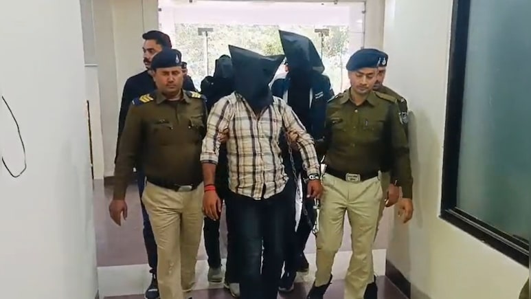 ग्वालियर ज्वैलर्स फायरिंग केस: पुलिस ने पांचों बदमाशों को दबोचा, झांसी से बुलाया था शूटर