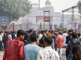 3 घंटे तक कार में बैठा रहा उमर, फिर हड़बड़ी में भागा, क्या था मकसद, क्यों बदली प्लानिंग? पढ़ें- Inside Story