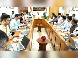 Fasal Bima: बीमा कंपनियां किसानों को थमा रही थी 1, 3 और 5 रुपये का क्लेम, भड़के शिवराज सिंह ने किया ये बड़ा ऐलान