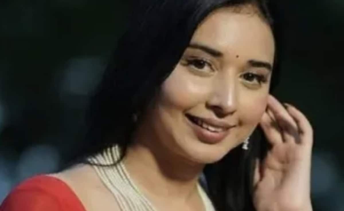 बिग बॉस के वीकेंड का वार के लिए कैसे होती है तैयारी, हर हफ्ते भेजे जाते हैं डिजाइनर कपड़े! देखें वीडियो