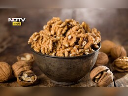 Walnut Benefits: अक्रोड रात्रभर भिजत ठेवून सकाळी खाल्ल्यास काय होईल? शरीराला मिळतील 5 फायदे