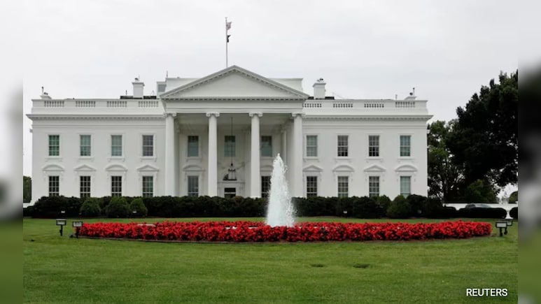 Sewage Leak Becomes Stinker Of A Washington Political Fight