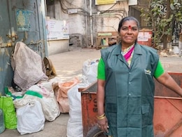 Pune News: माणुसकीने मन जिंकलं! कचऱ्यात सापडले 10 लाख, मावशीने जे केलं ते ऐकून सॅल्यूट ठोकाल