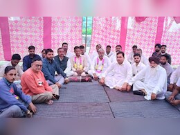 राजस्थान: श्रीगंगानगर में विकास अधिकारी के निलंबन की मांग तेज, सरपंचों ने शुरू की भूख हड़ताल