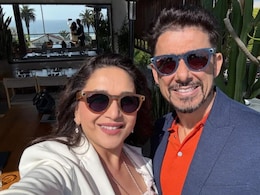 What Madhuri Dixit's Intimate Dinner Date With Husband At Chef Vikas Khanna's 'Bungalow' In New York Looked Like
