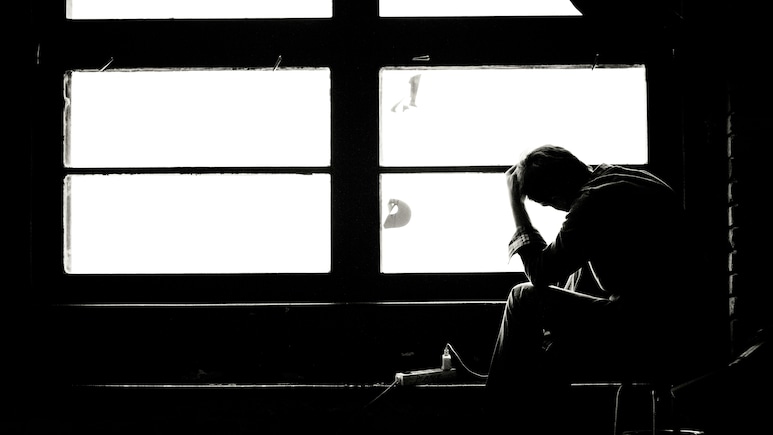 Indian Manager Reveals Hardships Of Living On H-1B Visa In US: 'It Breaks Me'