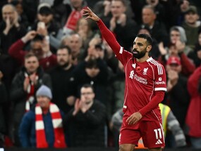 Mohamed Salahs 250th Liverpool Goal Sinks Aston Villa As Arsenal Cruise At Burnley