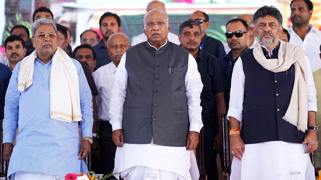 M Kharge To Call Siddaramaiah, DK Shivakumar To Delhi, Reaffirms "We Are A Team"