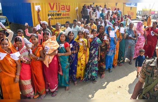 Bihar Elections Live: बिहार में रैलियों का शनिवार, पीएम मोदी से लेकर तेजस्वी यादव तक करेंगे प्रचार