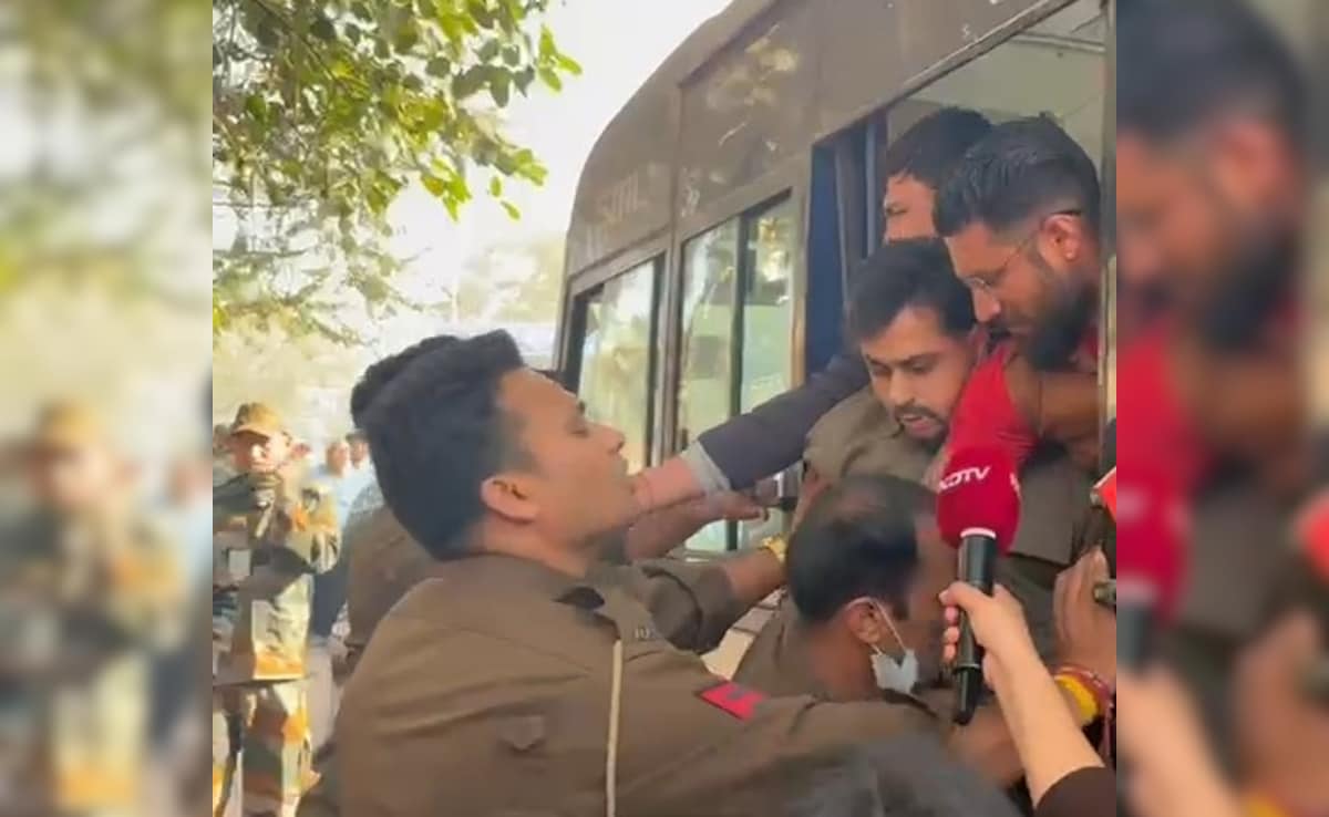 Latest and Breaking News on NDTV Latest and Breaking News on NDTV