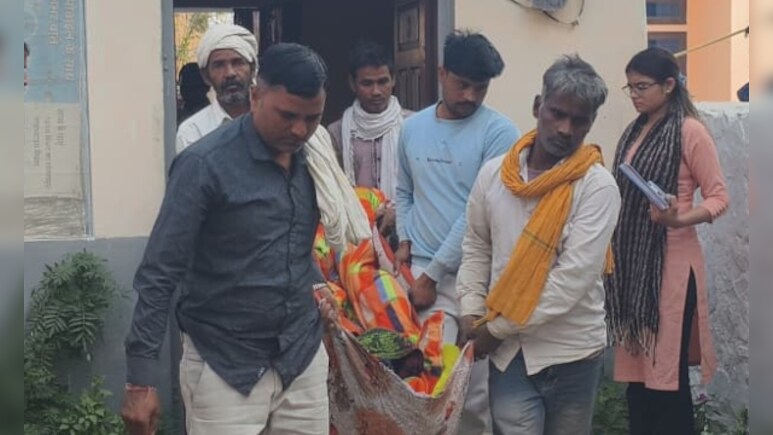 अलवर में बेटे ने शराब के नशे में मां-बाप की कुल्हाड़ी से हमला कर हत्या की, फरार आरोपी की तलाश जारी&nbsp;