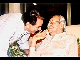 93 की उम्र में आखिरी सांसे गिन रहे थे प्राण, जब धर्मेंद्र ने पूछा था बीमार एक्टर से नॉटी सवाल, हंसी रोक नहीं पाए थे खूंखार विलेन