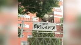 BLO ड्यूटी में 'मौत का डर': 10 दिन में 6 की जान गई, परिजन बोले- दबाव है, प्रशासन बोला- बीमार थे