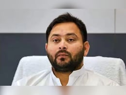 यादव टूटे, मुस्लिम रुठे... अचानक अर्श से फर्श पर पहुंचे तेजस्वी, जानें कैसे हुआ इतना बड़ा खेला?