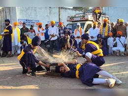 Guru Nanak Jayanti 2025: गुरुनानक देव के 556वें प्रकाश पर्व, सिख समाज ने निकाला नगर संकीर्तन जुलूस 