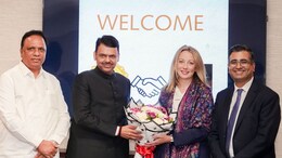 Elon Musk चे 'Starlink' महाराष्ट्रात दाखल;  गाव-पाड्याला मिळणार 5 G इंटनेट, आणखी काय होणार फायदे? वाचा सविस्तर