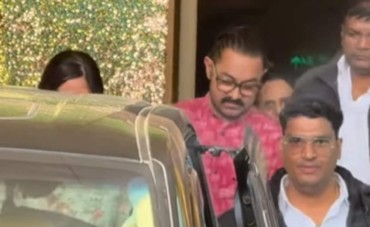 आमिर खान ने पहना पिंक कुर्ता, गर्लफ्रेंड गौरी के साथ बदला-बदला दिखा अंजाज, फैन्स ने की तारीफ