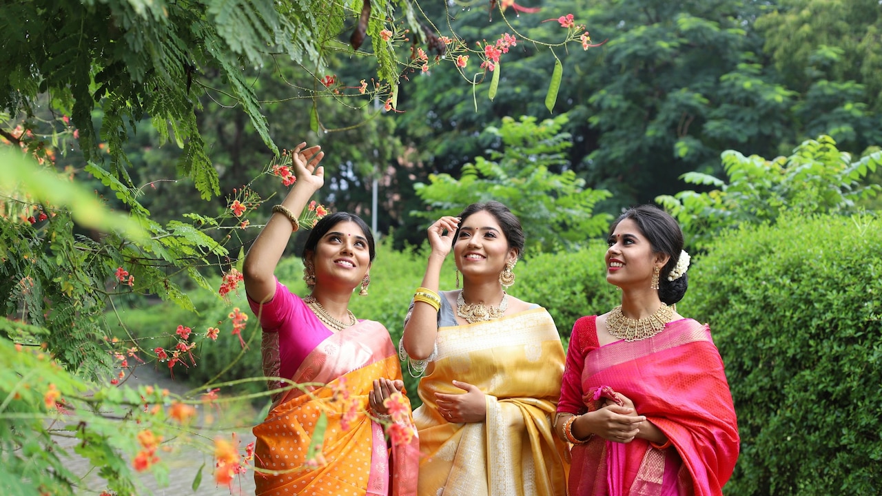 Explore different saree fabrics that stay pleated all day long