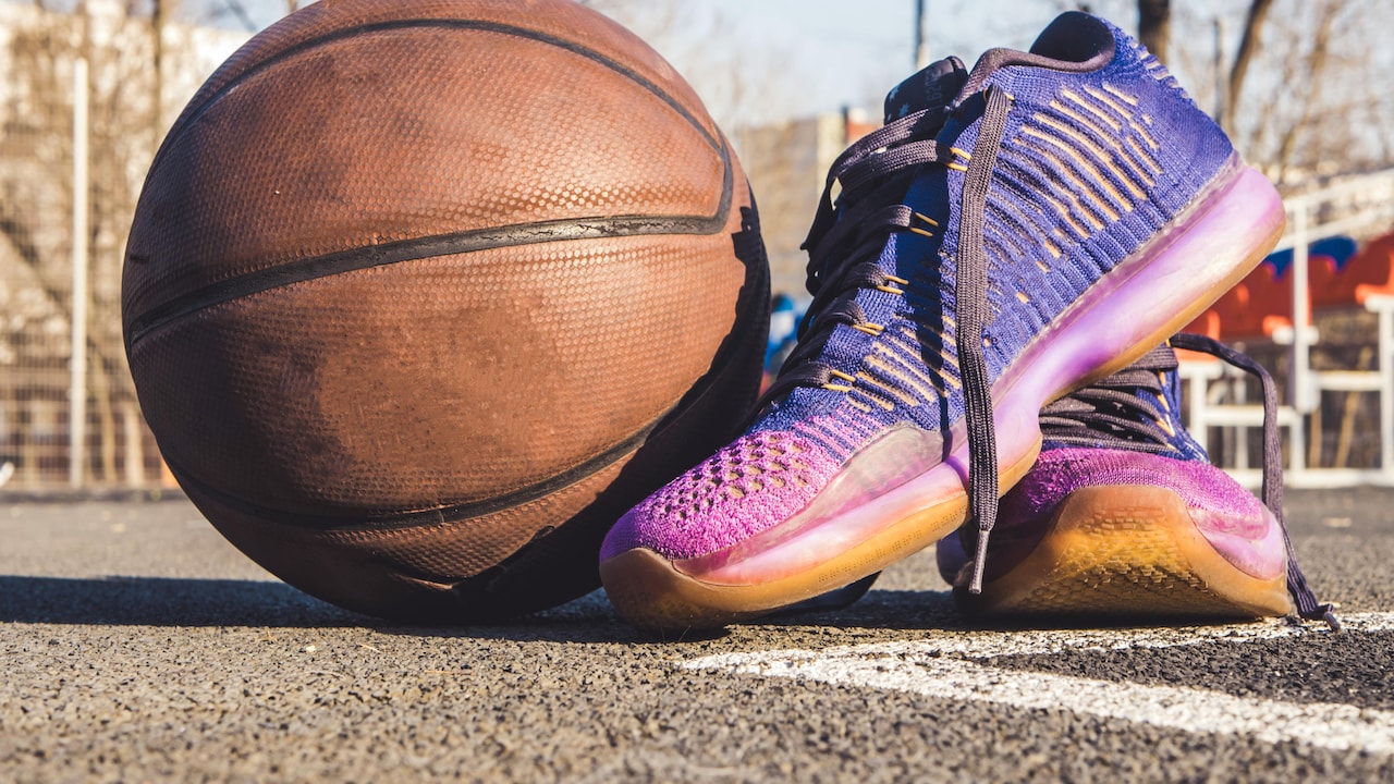 How To Choose The Best Sports Shoes For Parents: Comfort First