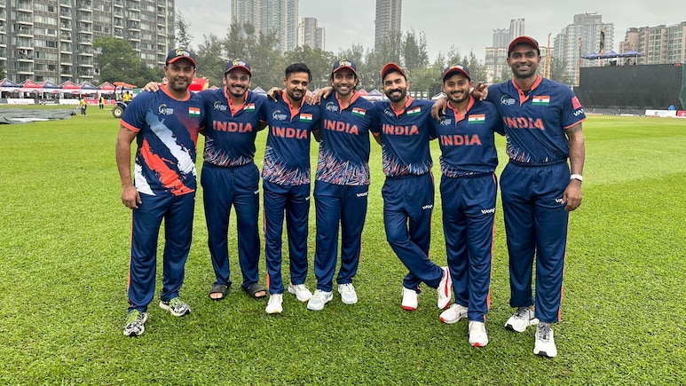 IND vs PAK Hong Kong Sixes Match: भारत ने क्रिकेट के मैदान पर एक बार फिर पाकिस्तान से हाथ मिलाने से किया इनकार - रिपोर्ट