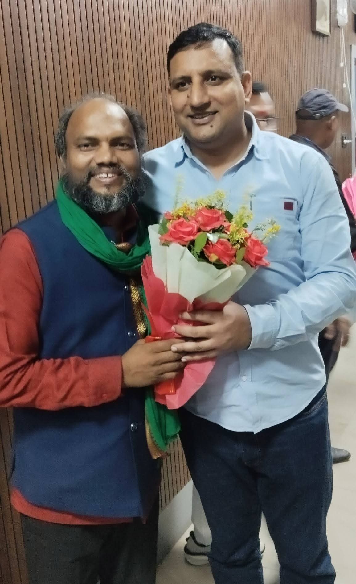 विधायक गौतम कृष् विधायक गौतम कृष्