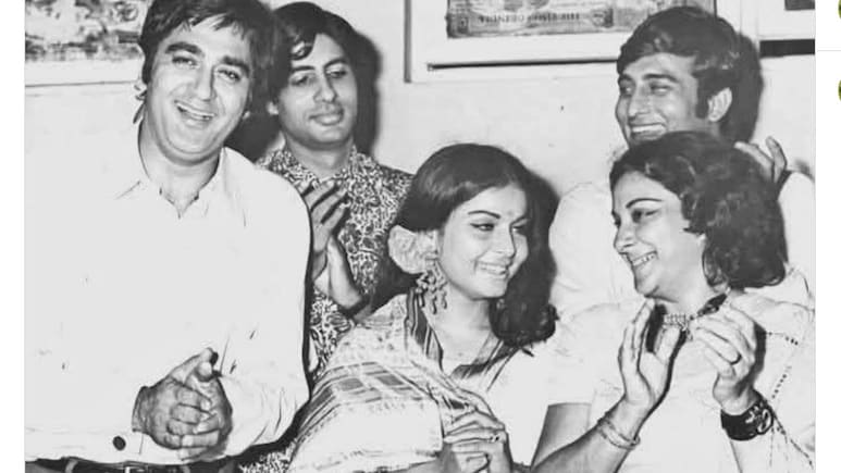 जब एक ही फ्रेम में नजर आए थे 5 सुपरस्टार, रेशमा और शेरा के सेट से 55 साल पुरानी फोटो वायरल