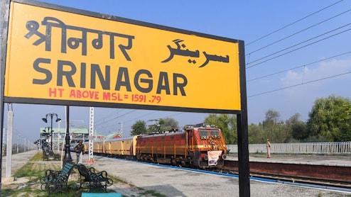 रेलवे ने दी गुड न्‍यूज: जम्‍मू से श्रीनगर तक ट्रेन इस तारीख से, क्‍या वंदे भारत भी चलाई जाएगी? पूरा अपडेट यहां