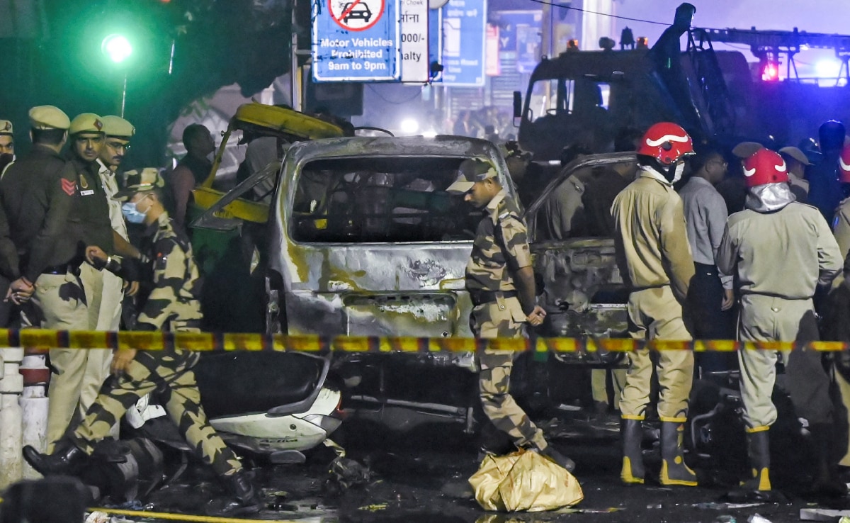 HR26 से नंबर, नदीम शाह के नाम से रजिस्टर्ड थी गाड़ी... दिल्ली धमाके पर बड़ी जानकारी आई सामने