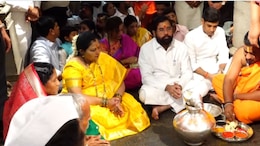Kartiki Ekadashi 2025: एकनाथ शिंदेंकडून विठ्ठल- रुक्मिणीची महापूजा संपन्न! पंढरीत लाखो भाविकांचा मेळा