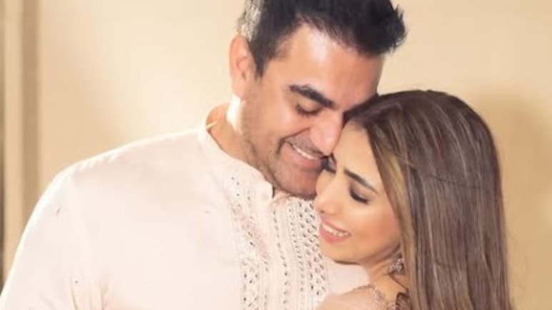 अरबाज खान और शूरा खान की बेटी की पहली तस्वीरें, दो तस्वीरों में दिखी खान खानदान की लाडली की झलक