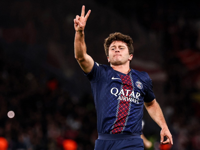 Joao Neves Late Show Sends PSG Top Of Ligue 1, Strasbourg Down Lille