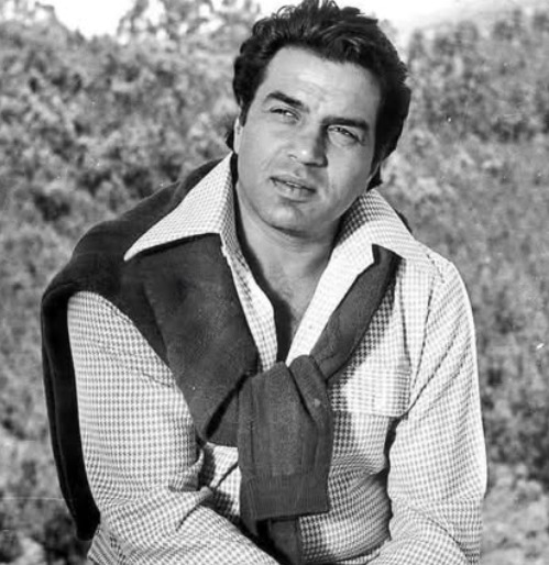 इस सुपरस्टार के बड़े भाई जैसे थे धर्मेंद्र, बेटी बोलीं-आपने मुझे अपनी पीठ पर बैठा...