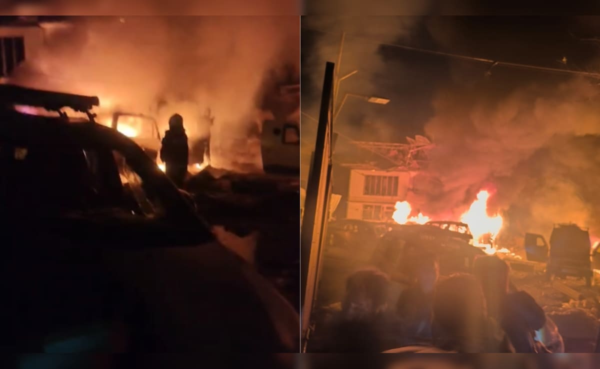 "Papa, Don't Go," Said Tailor's Daughter. He Died In J&K Blast Minutes Later