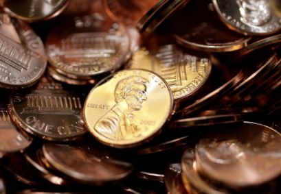 अमेरिका में 232 वर्षों के बाद 'एक सेंट' के सिक्के का उत्पादन बंद, ट्रंप ने क्यों लिया ये फैसला?