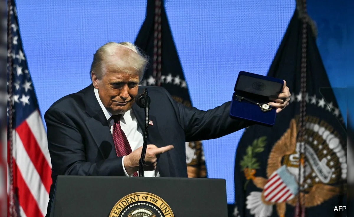 Trump 'Rei IA': Como Deepfakes e a Inteligência Artificial Dominam a Política Americana