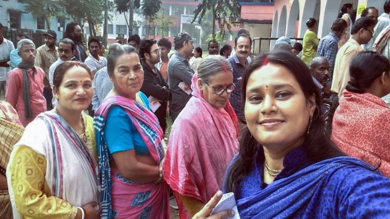 सीमांचल में बिहार के इतिहास की बंपर वोटिंग, सारे रिकॉर्ड ध्वस्त, किसको मिलेगा जनता का आशीर्वाद?