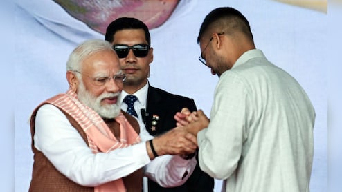 BJP Ally Defends Son's Cabinet Entry With "School" Dig At Tejashwi Yadav