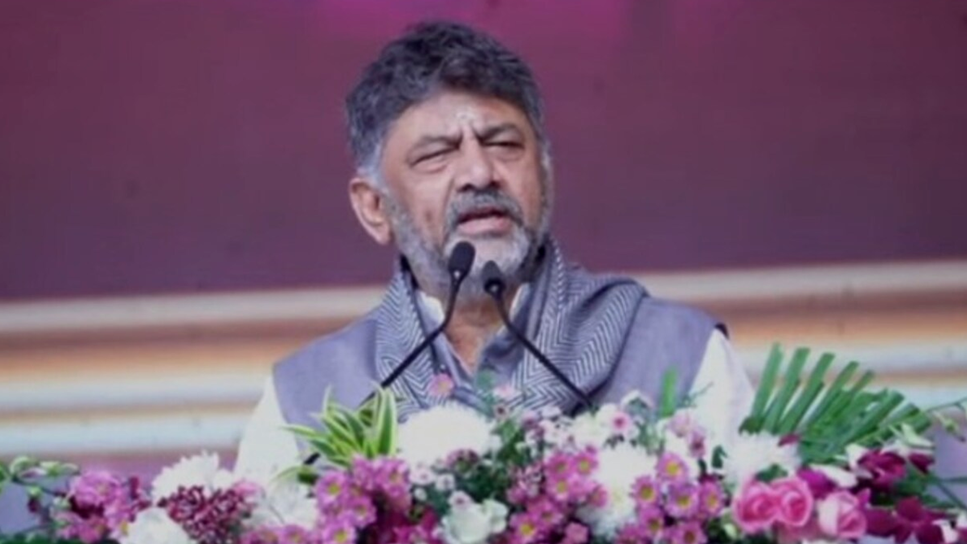 "She Sacrificed Power": DK Shivakumar's Sonia Gandhi Reminder Amid Karnataka Row