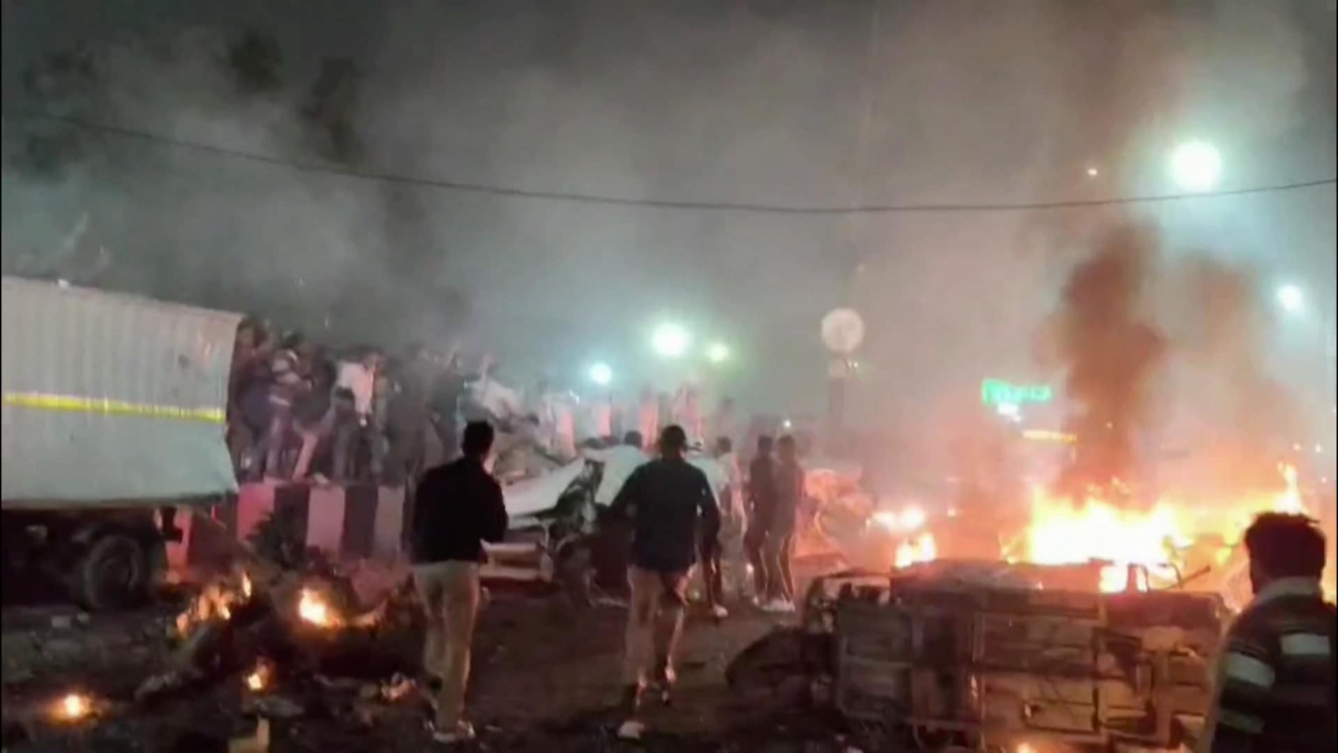 NIA Begins Probe Into Delhi Terror Blast, Team Inspects Red Fort Site