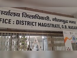 नोएडा में SIR अभियान में लापरवाही पर सख्ती, 60 BLO और 7 सुपरवाइजरों पर FIR