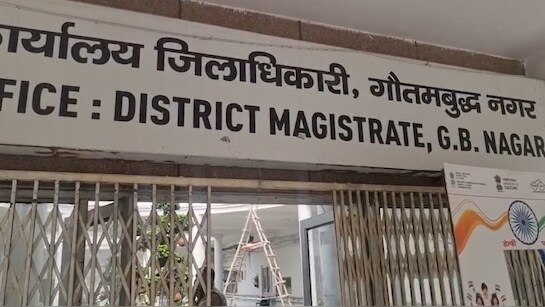 नोएडा और दादरी में SIR में लापरवाही पर 60 बीएलओ और 7 सुपरवाइजरों के खिलाफ FIR