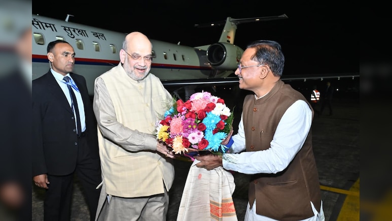 DGP-IGP conference: देर रात को छ्त्तीसगढ़ पहुंचे केंद्रीय गृहमंत्री अमित शाह, आज DGP-IGP कांफ्रेंस में लेंगे हिस्सा 