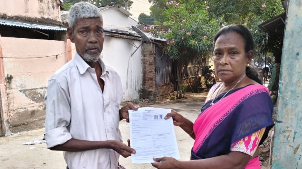 Tamil Nadu Anganwadi Worker Attempts Suicide During Electoral Roll Revision Work: Highlights Mounting Pressure on Staff