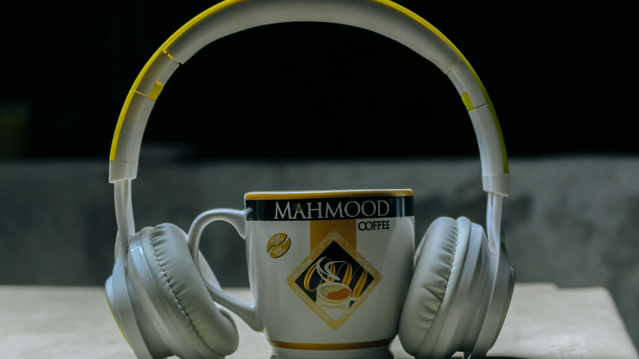 From Work Calls To Weekend Gaming: Flipkart Black Friday Headsets Deals