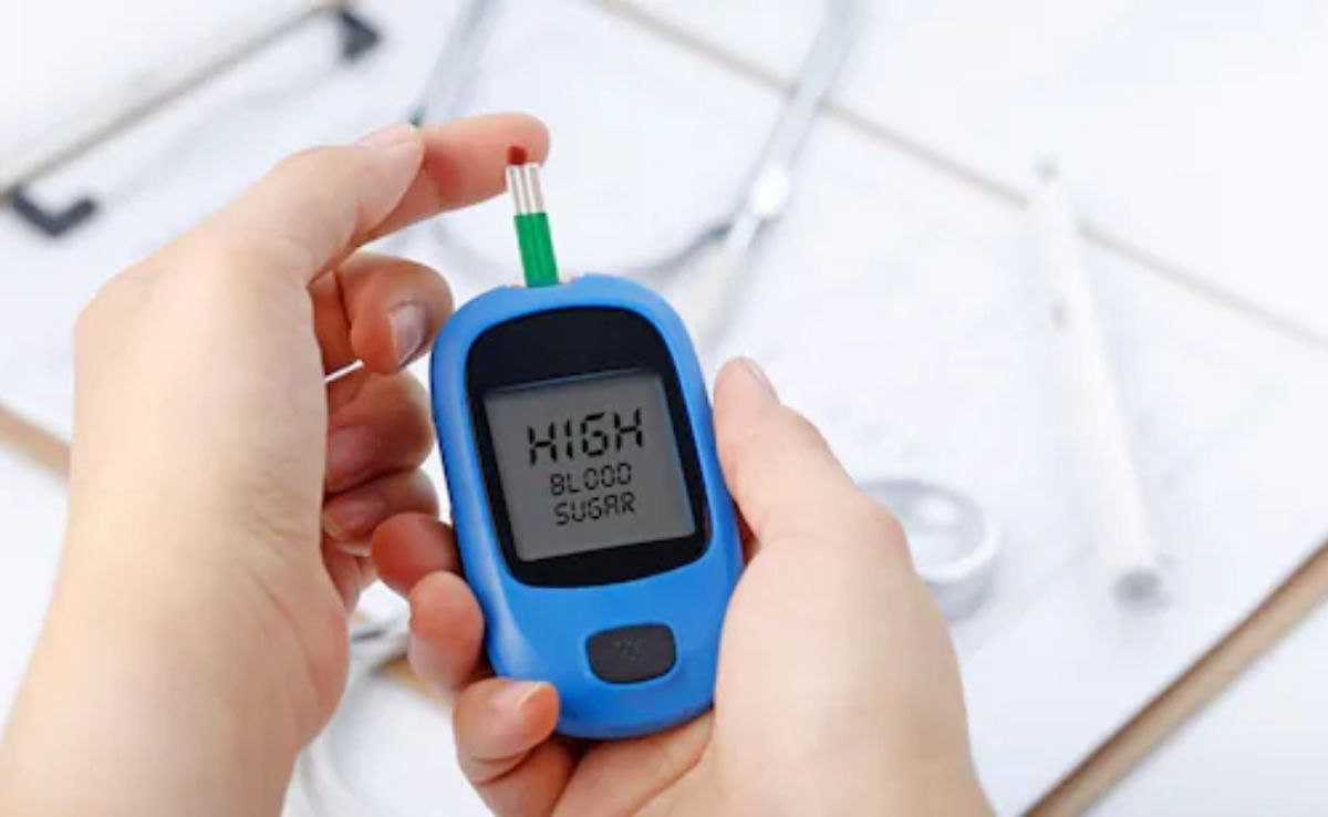 Diabetes: 7 Effective Ways To Prevent Spikes, Lower Blood Sugar Levels