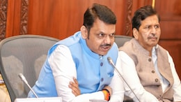 Mumbai News: एक रूपयाचीही भाडेवाढ न करता लोकल ट्रेन AC करणार, मुख्यमंत्र्यांची मोठी घोषणा
