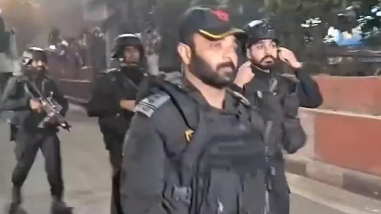 Video: National Security Guard Team Reaches Delhi Red Fort Blast Site