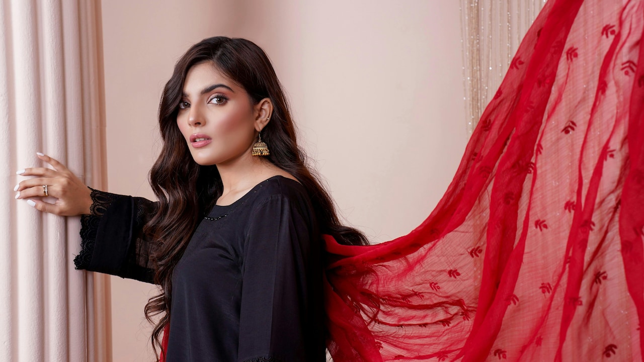 10 Easy Ways To Restyle Old Kurtas And Make Them Look Brand New 10 Easy Ways To Restyle Old Kurtas And Make Them Look Brand New