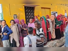 राजस्थान में खाद के लिए मोहताज किसान, हो रही कालाबाज़ारी; सिरोही में धांधली सामने आई